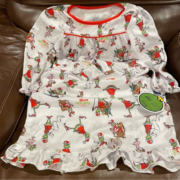 Dr. Seuss How The Grinch Stole Christmas Flannel Pajama Nightgown Size 4 NEW!! - Picture 2 of 5